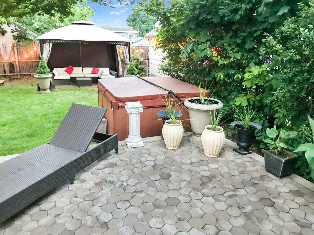 Co-Ed Dorm With Fantastic Patio! Lejlighed Ewing Eksteriør billede